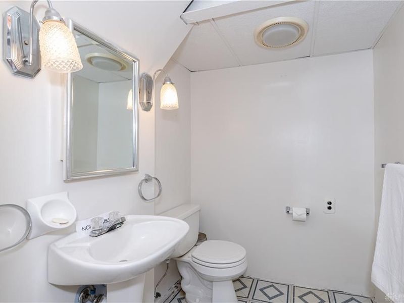 201 Wiltshire Boulevard, Oakwood, OH 45419 Photo 20