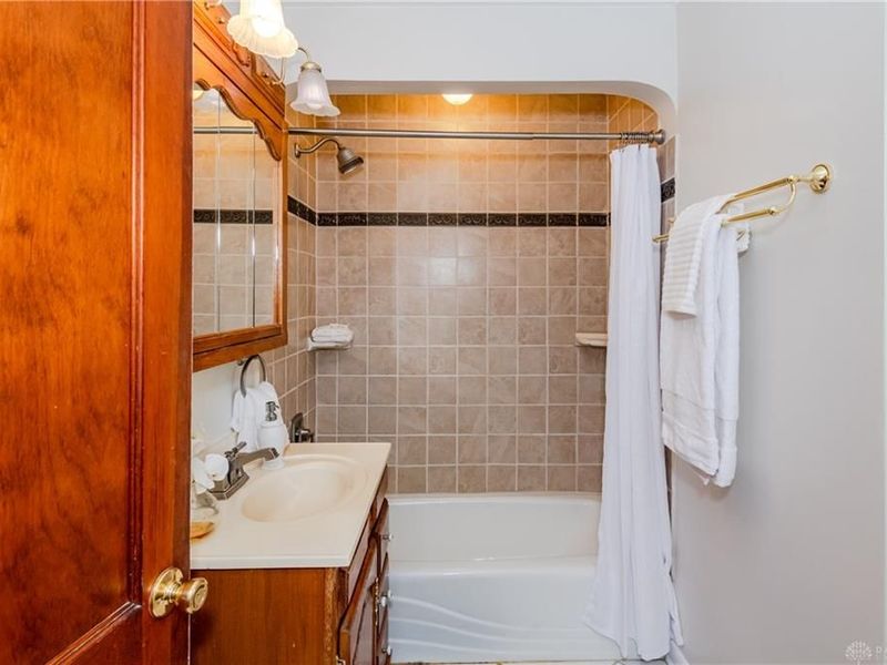 201 Wiltshire Boulevard, Oakwood, OH 45419 Photo 31