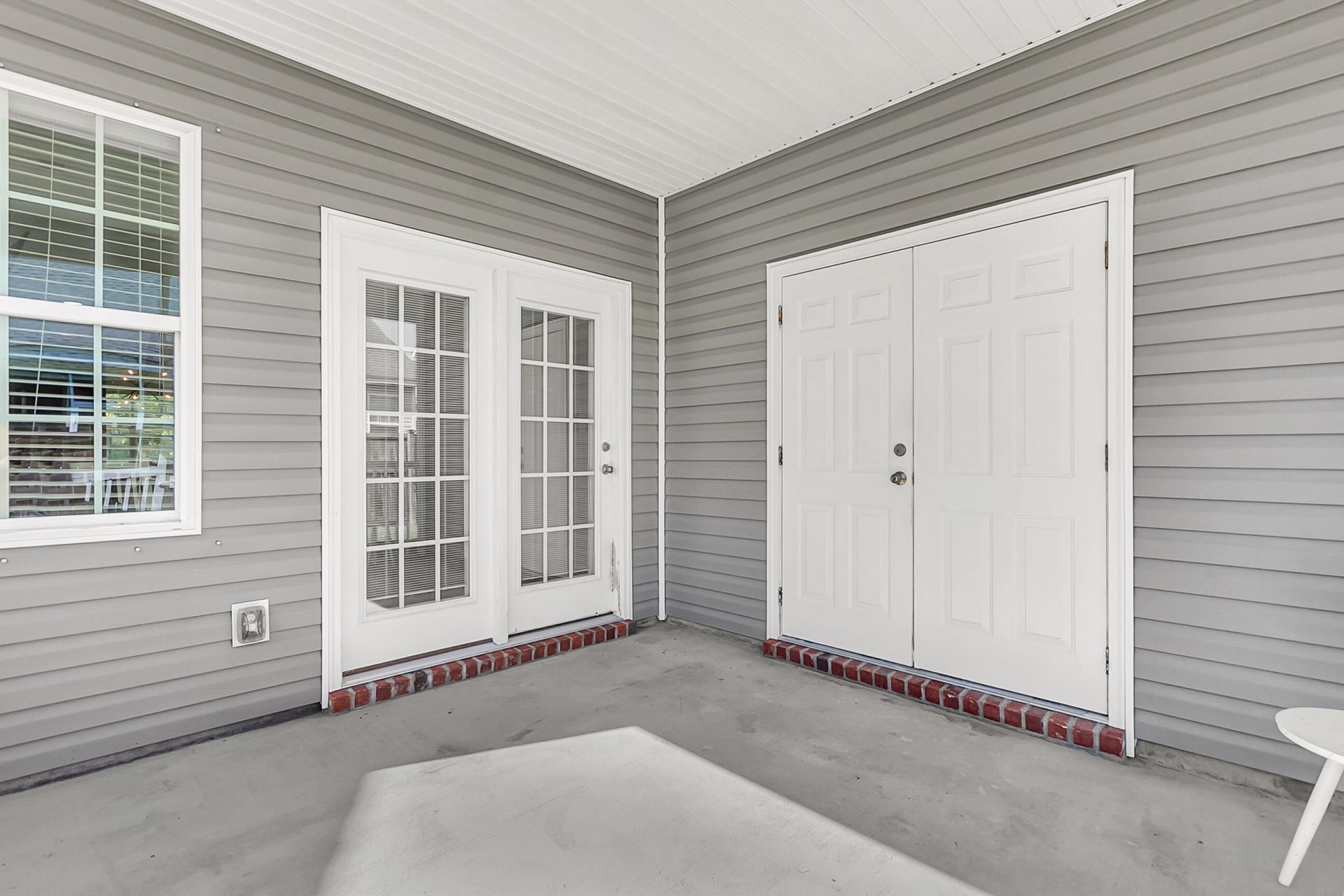 8113 Saveur Lane Photo 8