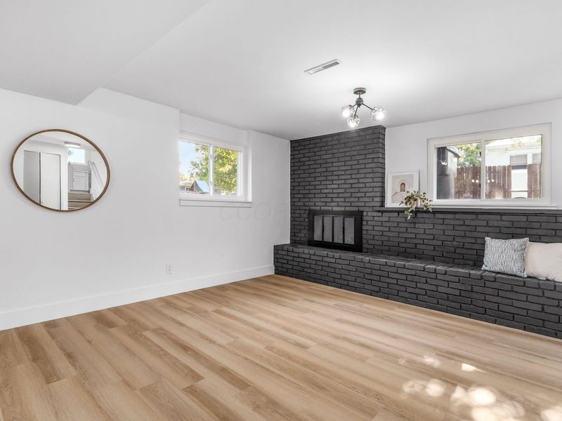 4824 Warminster Drive , Columbus, OH 43232 Photo 25