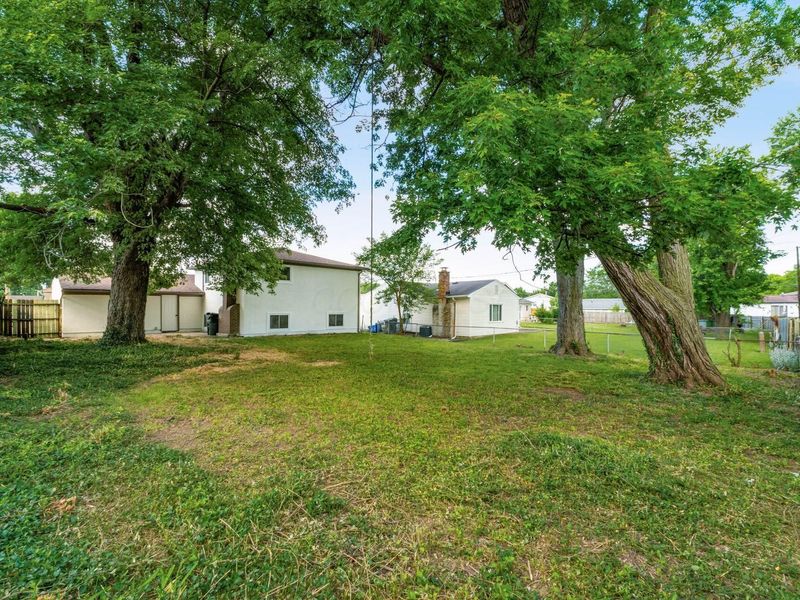 4824 Warminster Drive , Columbus, OH 43232 Photo 37