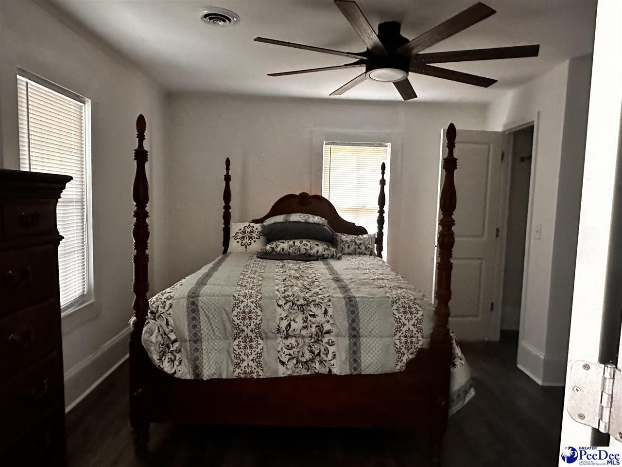116 Reid St Photo 13
