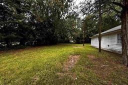 116 Reid St photo 4