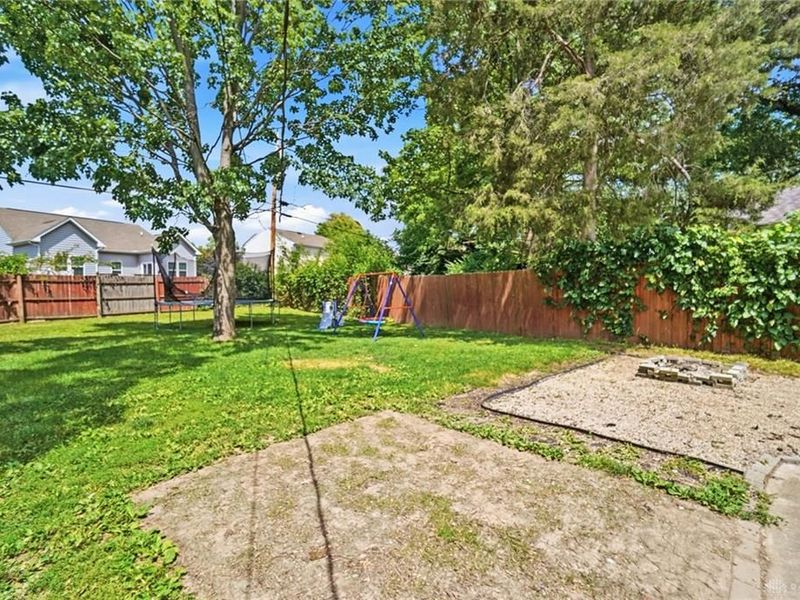 2327 Ned Drive, Moraine, OH 45439 Photo 32