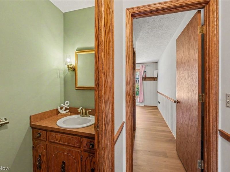 1907 Opal Street, Louisville, OH 44641 Photo 15