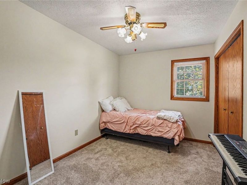 1907 Opal Street, Louisville, OH 44641 Photo 24