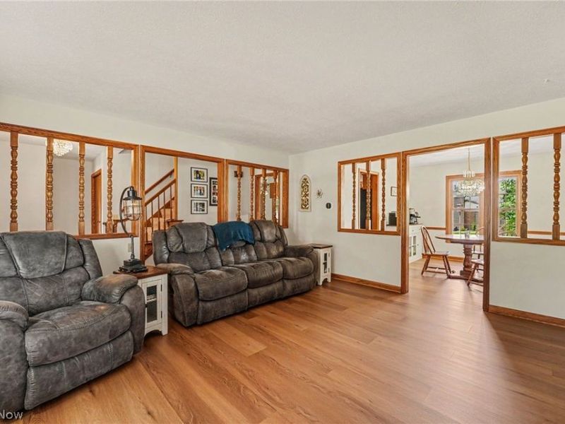 1907 Opal Street, Louisville, OH 44641 Photo 7
