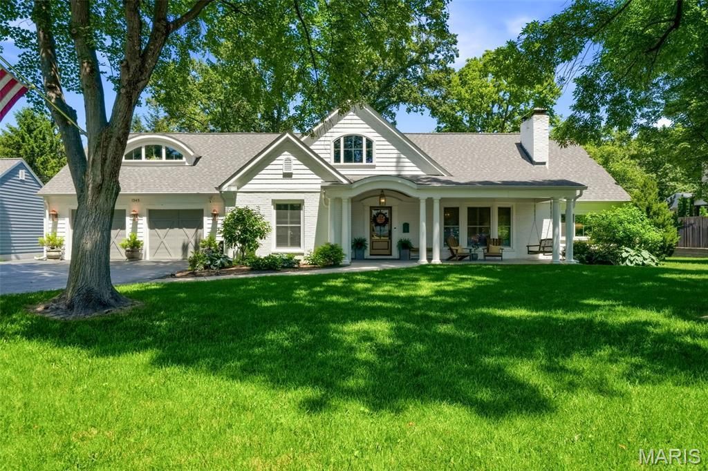 1345 Green Tree Lane , Glendale, MO 63122 Main Photo