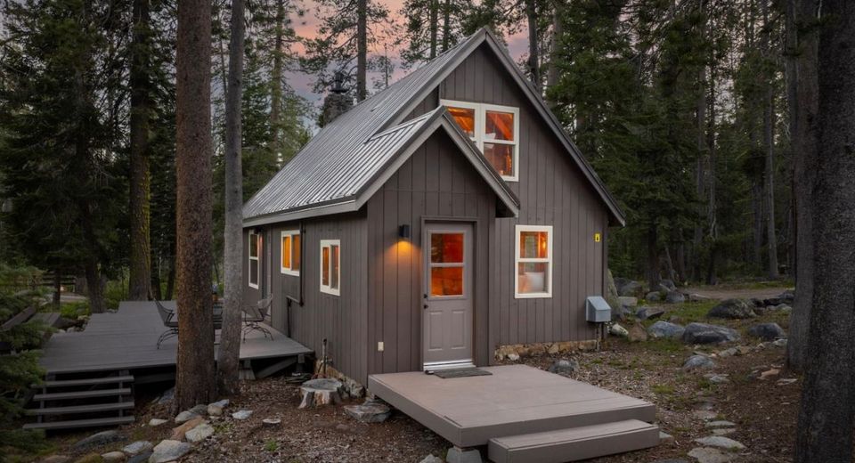51498 Red Fir Dr, Soda Springs, CA 95728 Photo