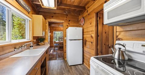 51498 Red Fir Dr, Soda Springs, CA 95728 Photo