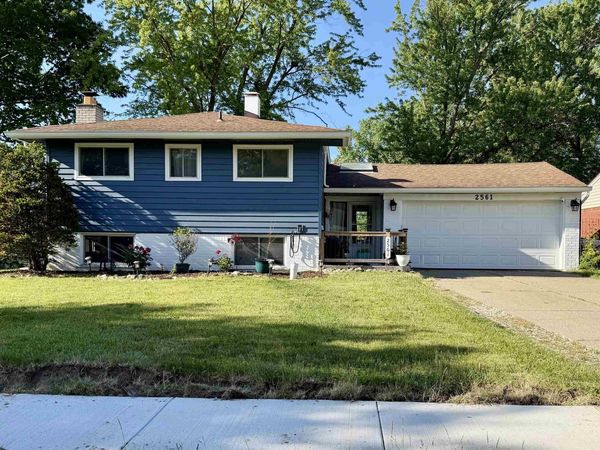 2561 Bingham, Auburn Hills, MI 48326