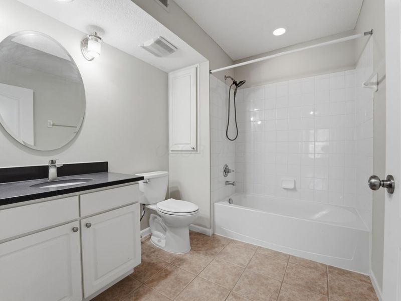 7430 Cherry Brook Drive , Reynoldsburg, OH 43068 Photo 26