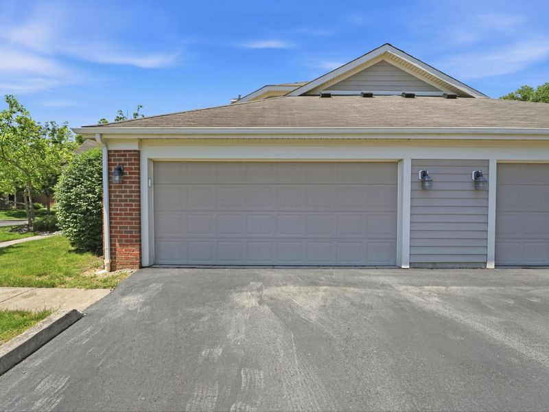 7430 Cherry Brook Drive , Reynoldsburg, OH 43068 Photo 28