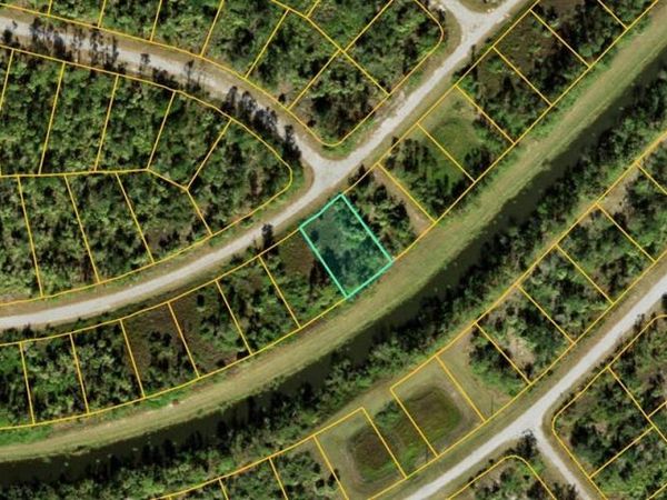 19 HARCOURT CIRCLE , NORTH PORT, FL 34288