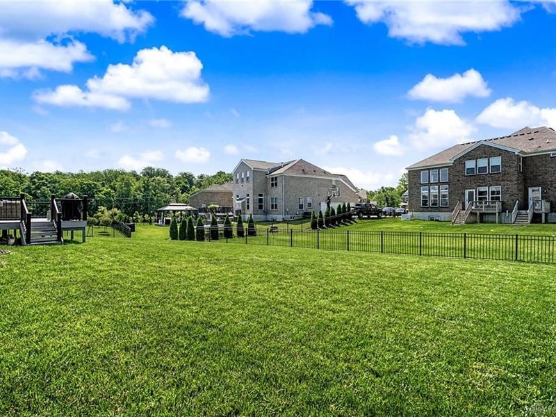1954 Stepping Stone Court, Centerville, OH 45458 Photo 24