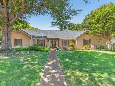 1453 ASHSTONE DR, Germantown, TN 38138