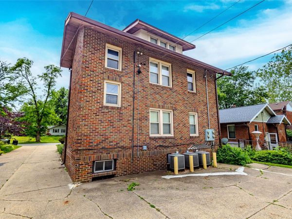 4615 Kingman Boulevard , Des Moines, IA 50311