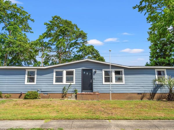 1156 Forest Dr. , North Myrtle Beach, SC 29582