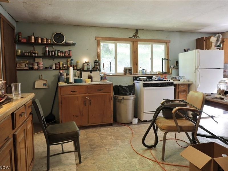 13171 Private Road 231, Big Prairie, OH 44611 Photo 38