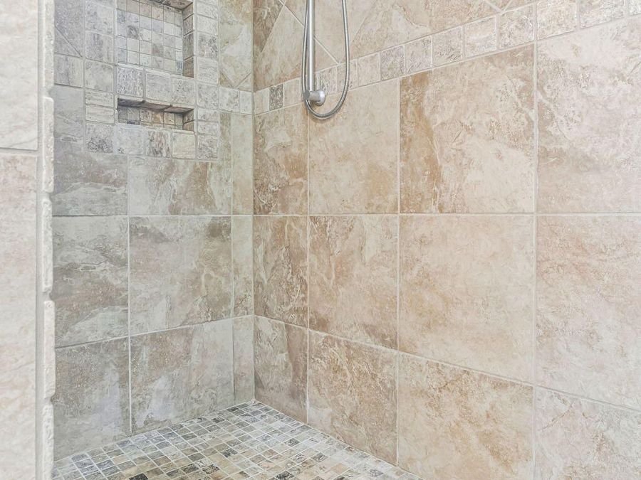 Property Image 93