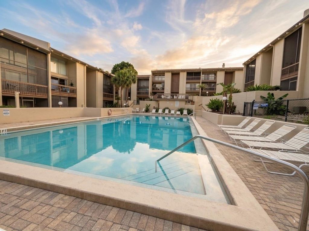 554 Orange Drive , Unit 15, Altamonte Springs, FL 32701 Photo