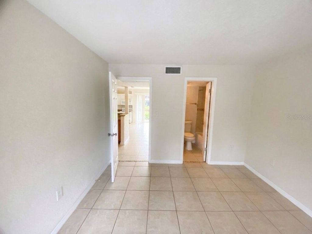 554 Orange Drive , Unit 15, Altamonte Springs, FL 32701 Photo