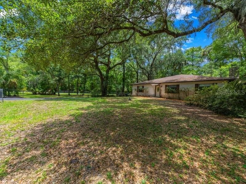 495 & 499 N Robin Hood Road, Inverness, FL 34450 Photo