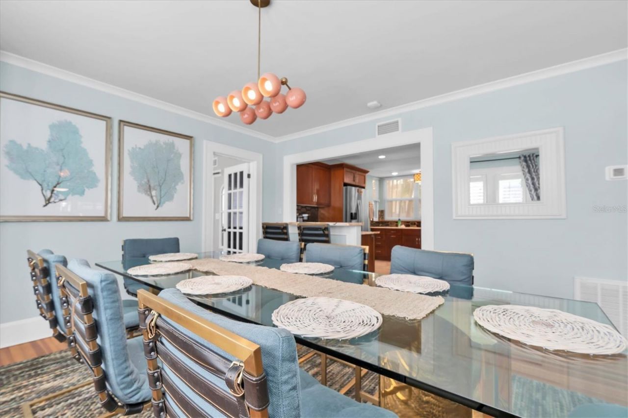 248 14th Avenue Ne, Saint Petersburg, FL 33701 Photo