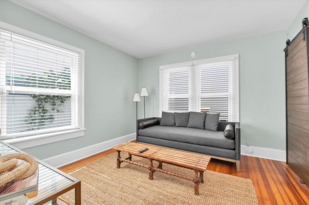 248 14th Avenue Ne, Saint Petersburg, FL 33701 Photo
