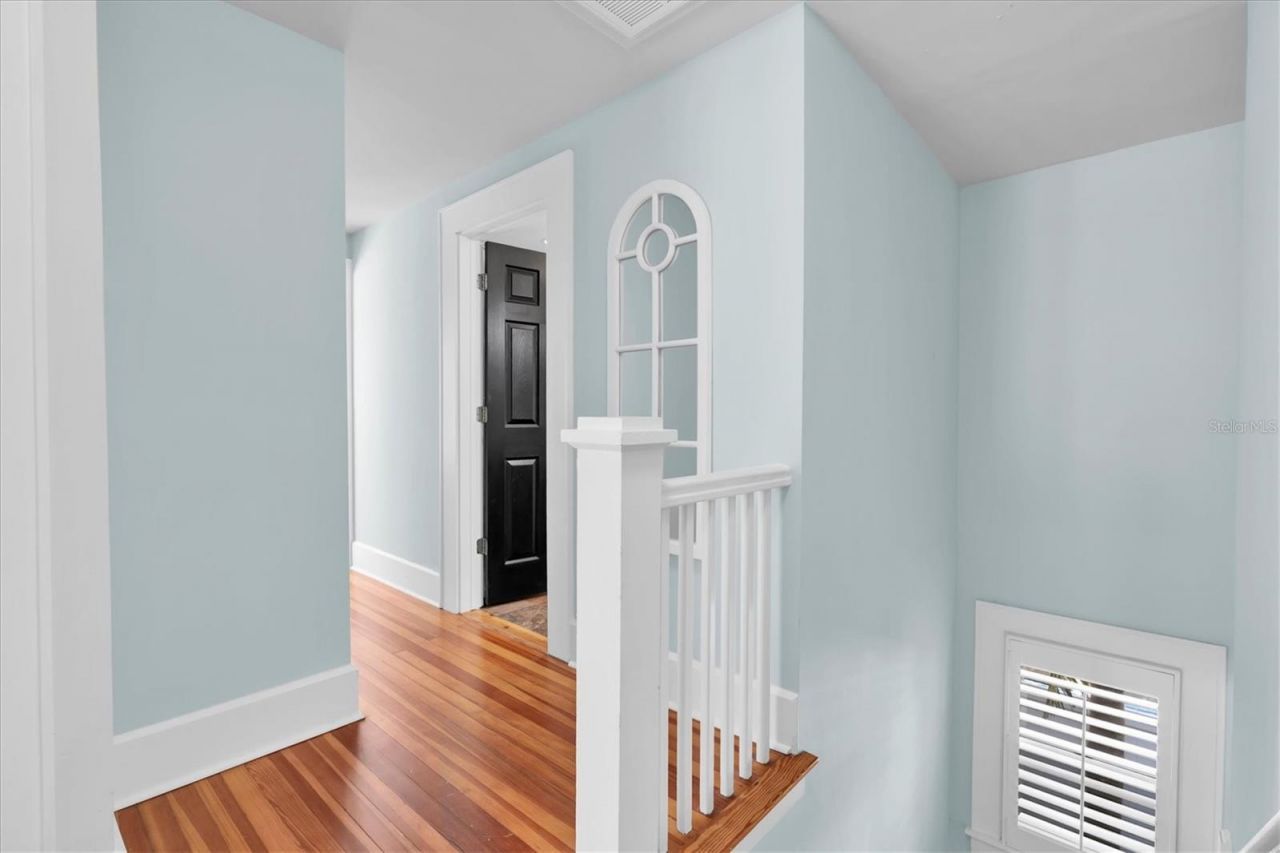 248 14th Avenue Ne, Saint Petersburg, FL 33701 Photo