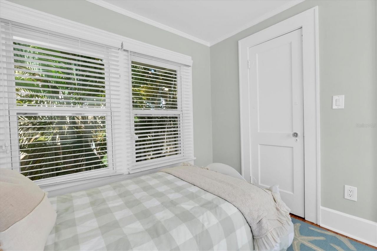 248 14th Avenue Ne, Saint Petersburg, FL 33701 Photo