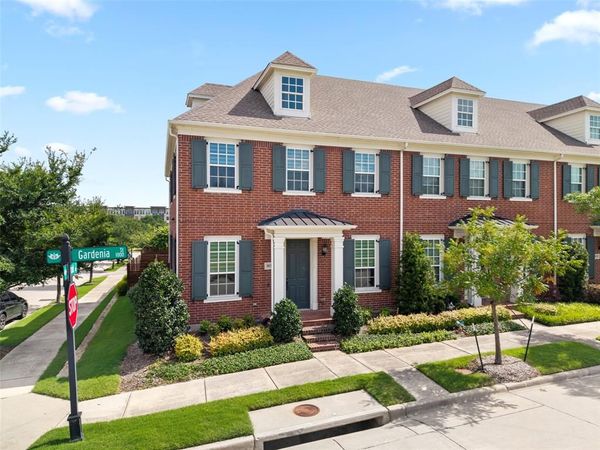 1036 Gardenia Street, Carrollton, TX 75007