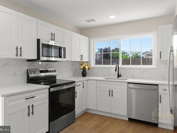 6 PTOLEMY COURT, SEWELL, NJ 08080