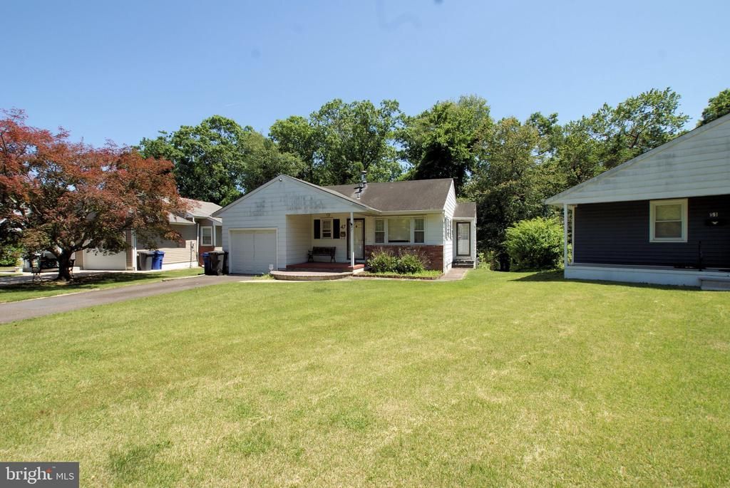 47 Coral Bell Hollow , Toms River, NJ 08755 Main Photo