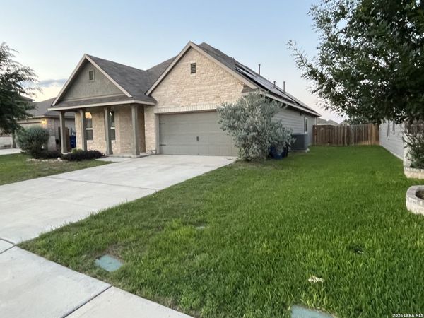 368 Walnut CRK, New Braunfels, TX 78130