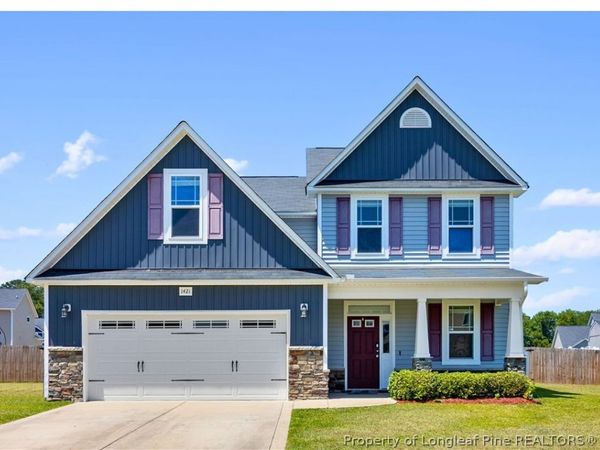 1421 Benchmark Way, Parkton, NC 28371