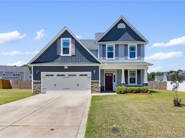 1421 Benchmark Way, Parkton, NC 28371