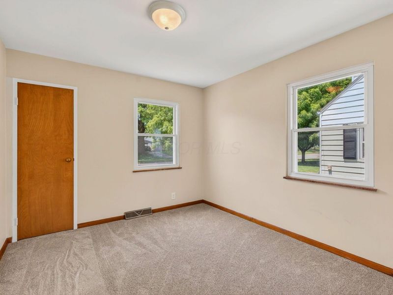 220 S Ashburton Road , Columbus, OH 43213 Photo 19