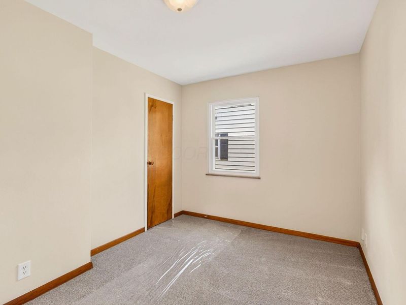 220 S Ashburton Road , Columbus, OH 43213 Photo 21