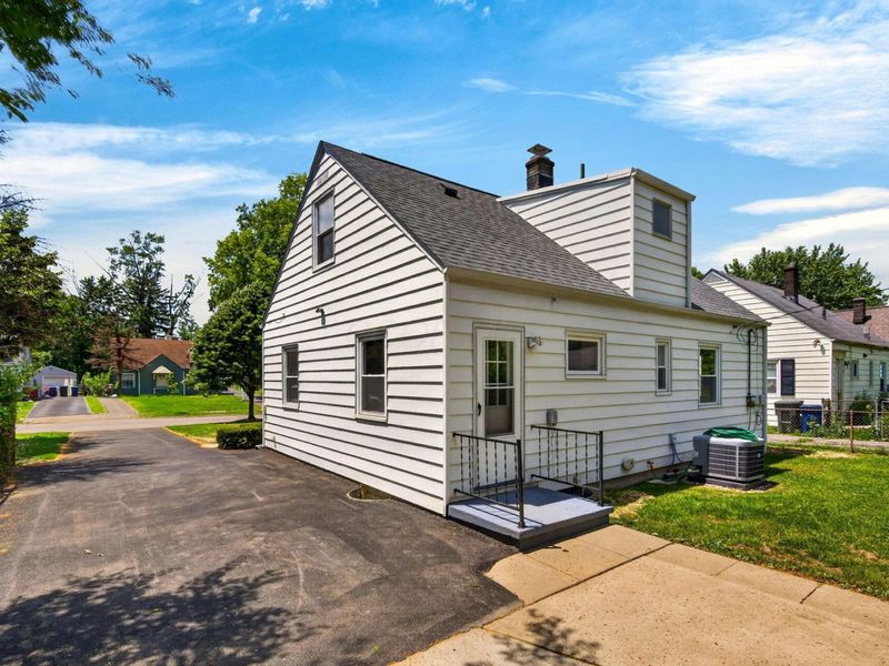 220 S Ashburton Road , Columbus, OH 43213 Photo 40