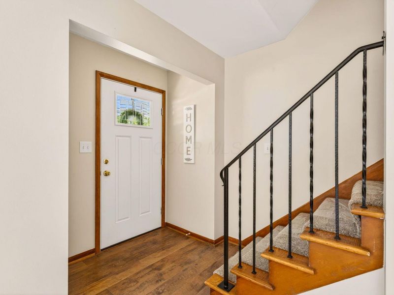 220 S Ashburton Road , Columbus, OH 43213 Photo 7