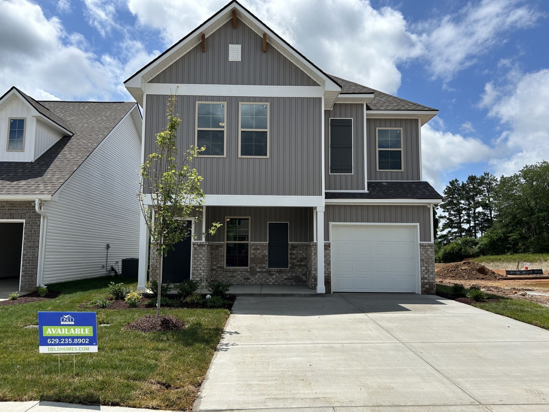 202 Augusta Way , Burns, TN 37029 Main Photo
