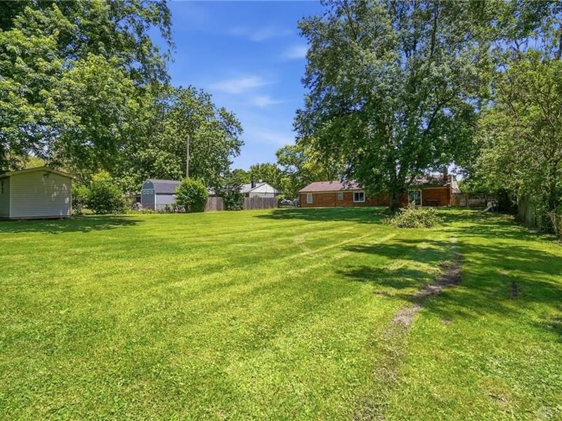 9095 N Bunnell Hill Road, Clearcreek Township, OH 45458 Photo 49