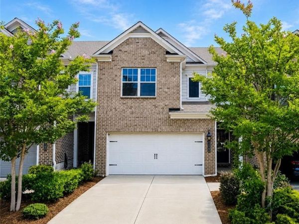 11661 Davenport Lane, Alpharetta, GA 30005