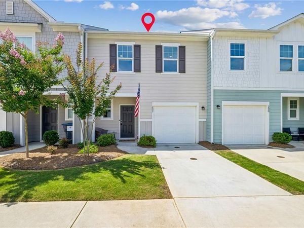 202 Fenchurch Way , Cartersville, GA 30120