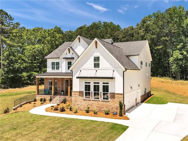 401 Oakleigh Avenue , Woodstock, GA 30188