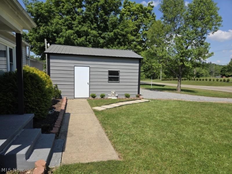 15090 Louisville Street NE, Minerva, OH 44657 Photo 3