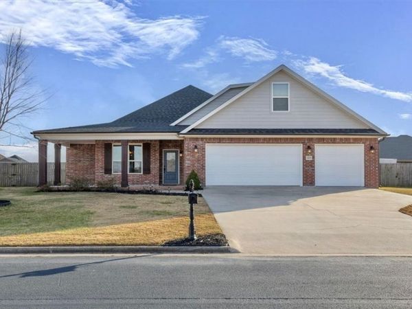 13125 Cunard Street , Fayetteville, AR 72704