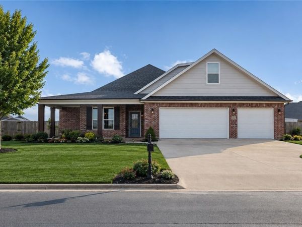 13125 Cunard Street , Fayetteville, AR 72704