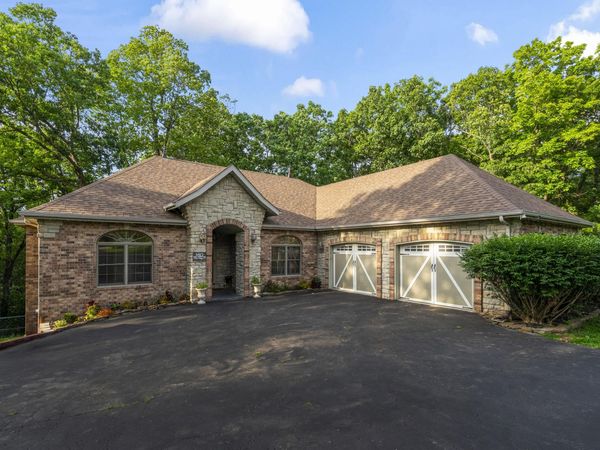 140 Stone Ridge Court , Strafford, MO 65757